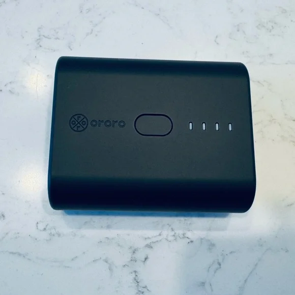 ororo Women’s heated vest. Never worn. Battery brand new. - Picture 3 of 9